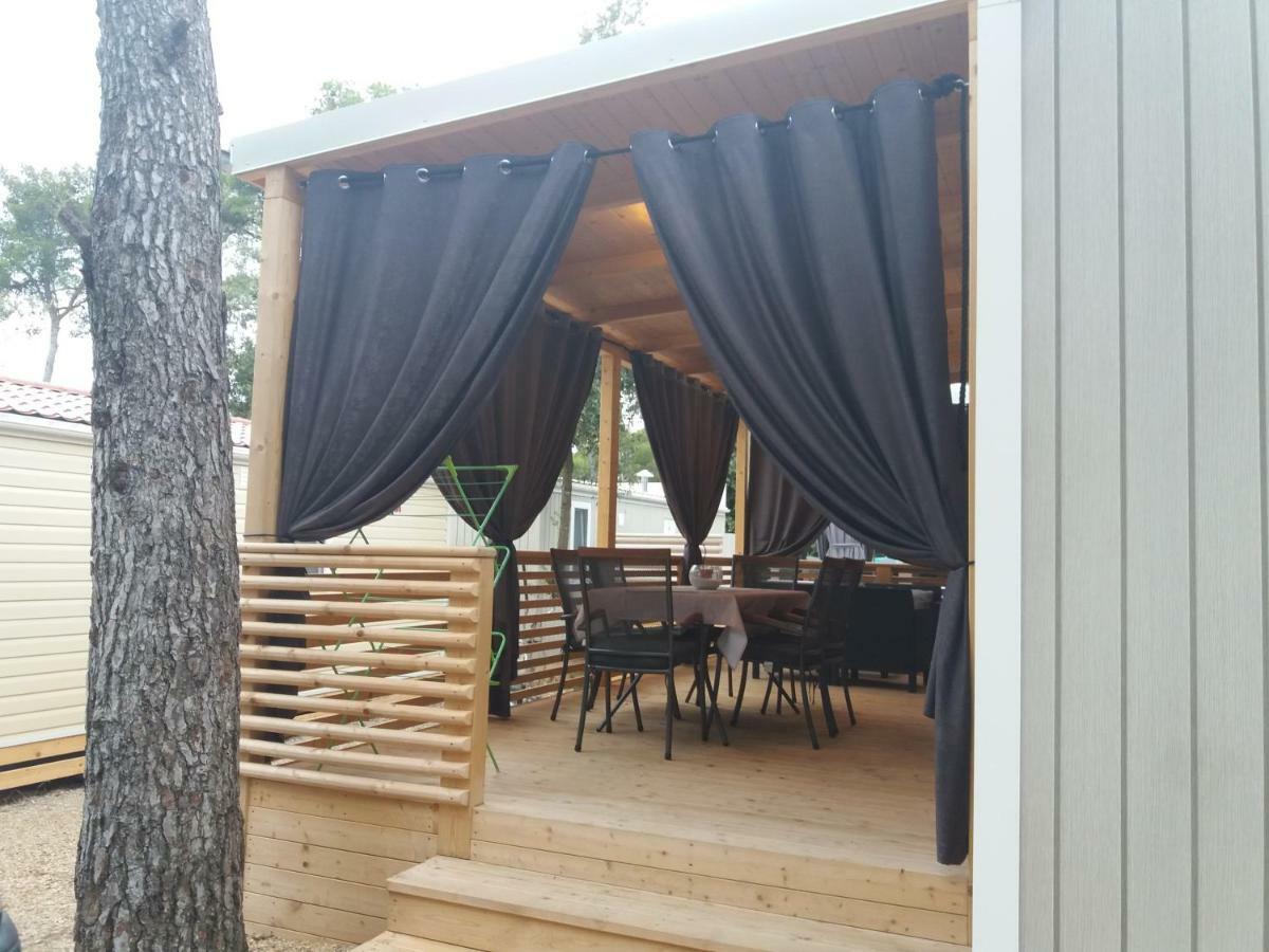 Mobile Home Stella III Biograd Na Moru Soline Beach Camping 4*